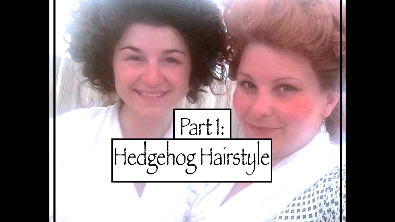 Part 1:4  18th Century Hedgehog Hairdressing - 1780-1790 Fashionable Hairstyle