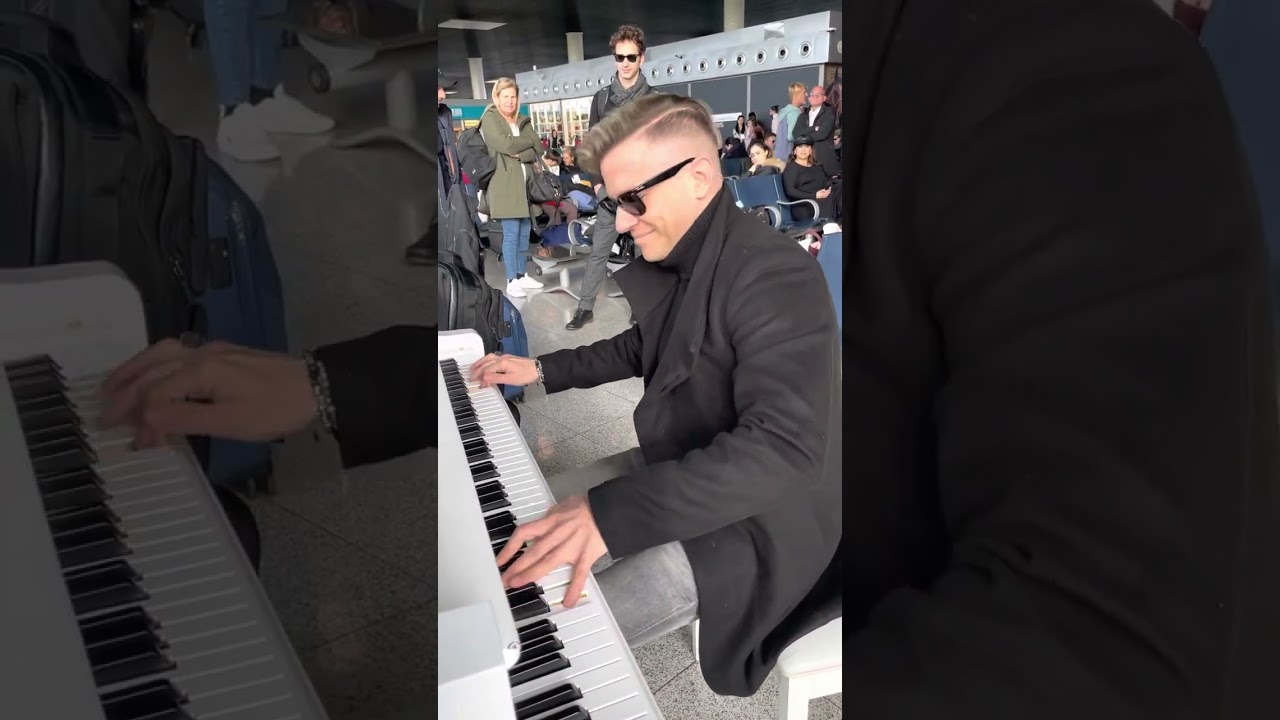 Matthew Lee trova un piano all'aeroporto di Catania 🔥🔥🔥 2022