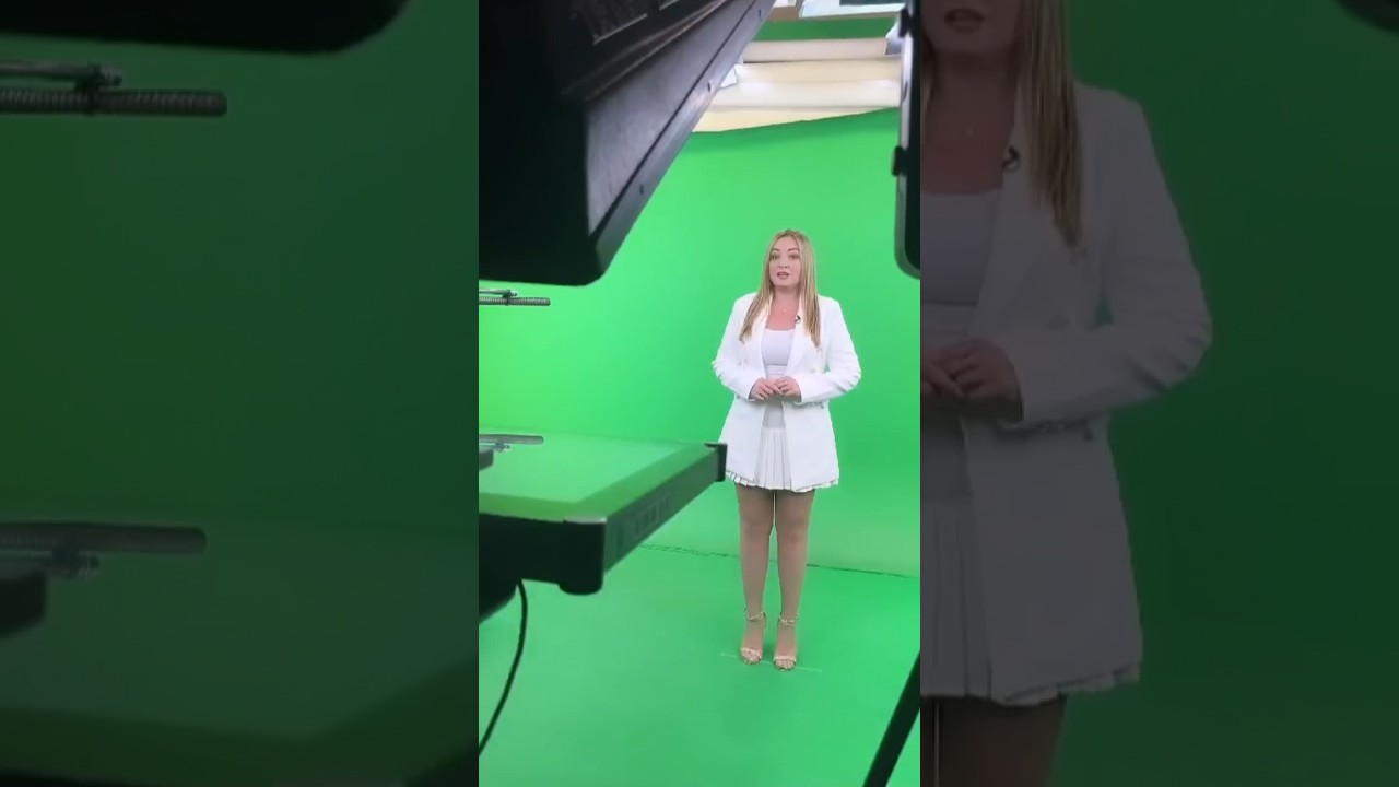 В эфире на канале Musicbox tv #эфир #телеведущая #hotbox #музыкальныеновости #тв #evgeniaindigo
