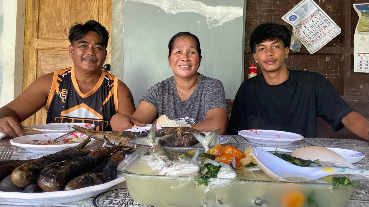 TANGHALIAN SINIGANG NA ISDA & INIHAW NA TALONG.