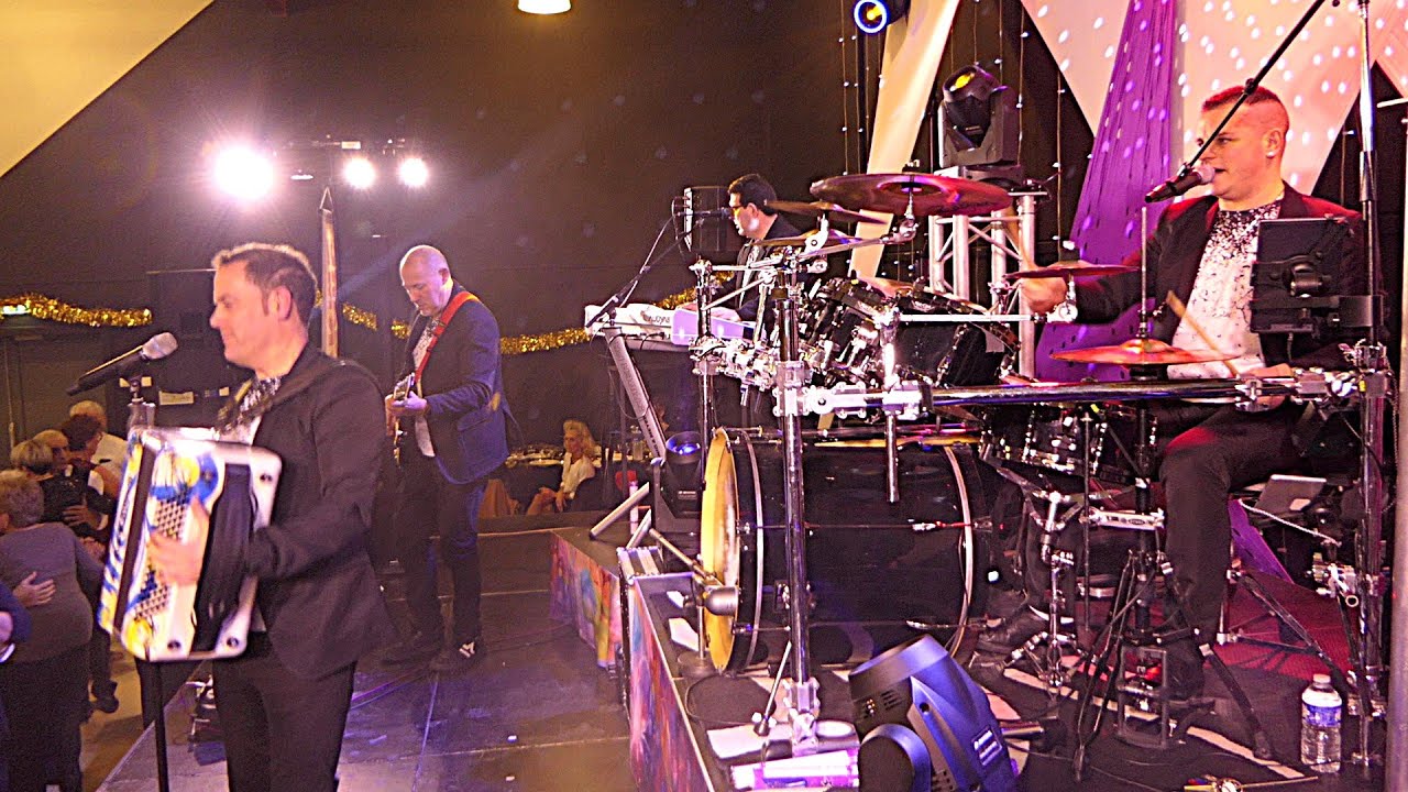 Orchestre Jean-Marc DELORME. St Sylvestre 2025, c'est parti pour une nuit de folie!....