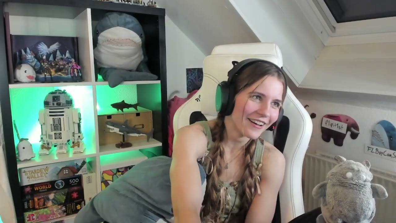 Sofia reacts to HITMAN Funny and Accidental Kills Compilation
