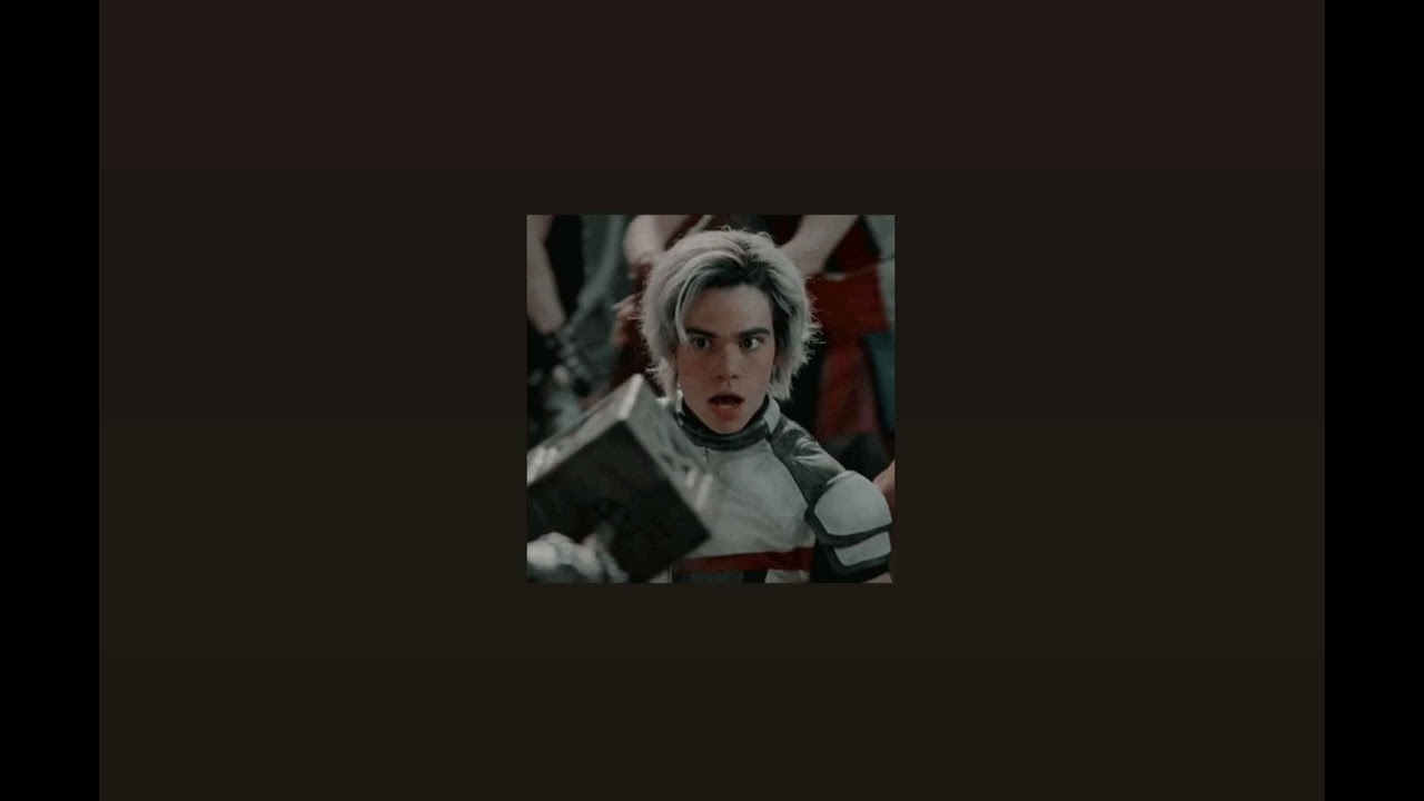 sofia carson, cameron boyce, booboo stewart & mitchell hope - chillin' like a villain [slowed]