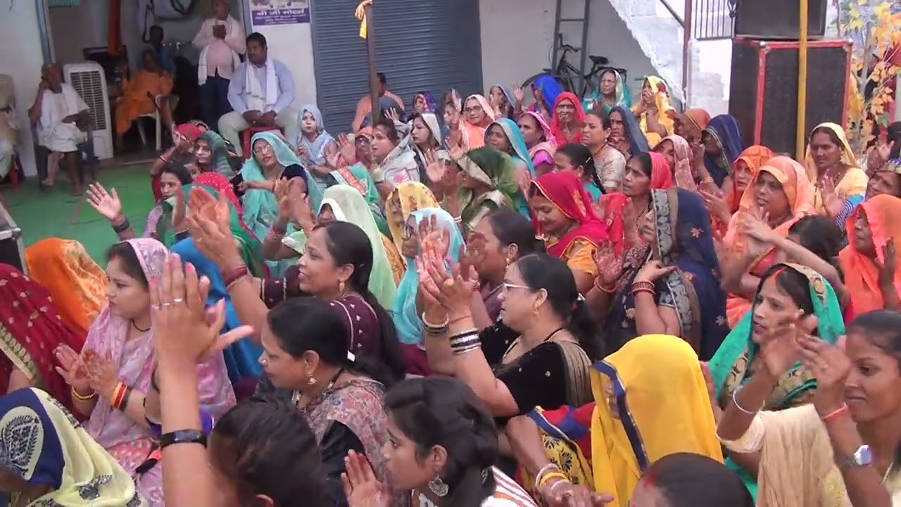 डॉ दादू भाई त्रिपाठी श्रीमद्भागवत महापुराण
