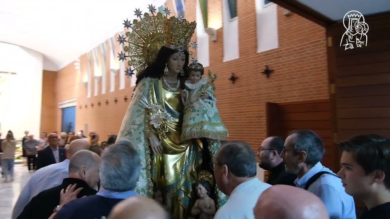 La imagen peregrina de la Virgen de los Desamparados visita  Alfara del Patriarca