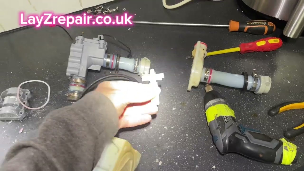 LAY-Z-SPA HOT TUB PUMP LEAKING WATER FROM UNDERNEATH - WHAT TO CHECK AND FIX THE LEAK BEST WAY