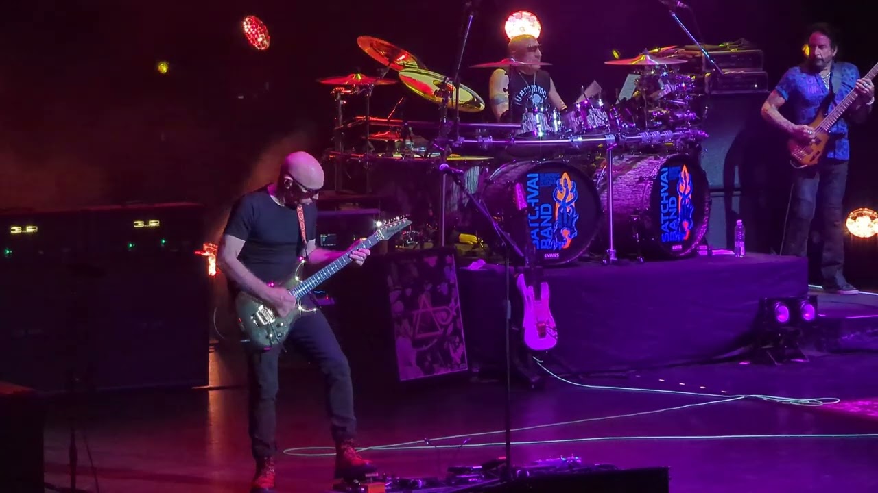 Joe Satriani - Surfing With The Alien (Glasgow 17/06/2025)