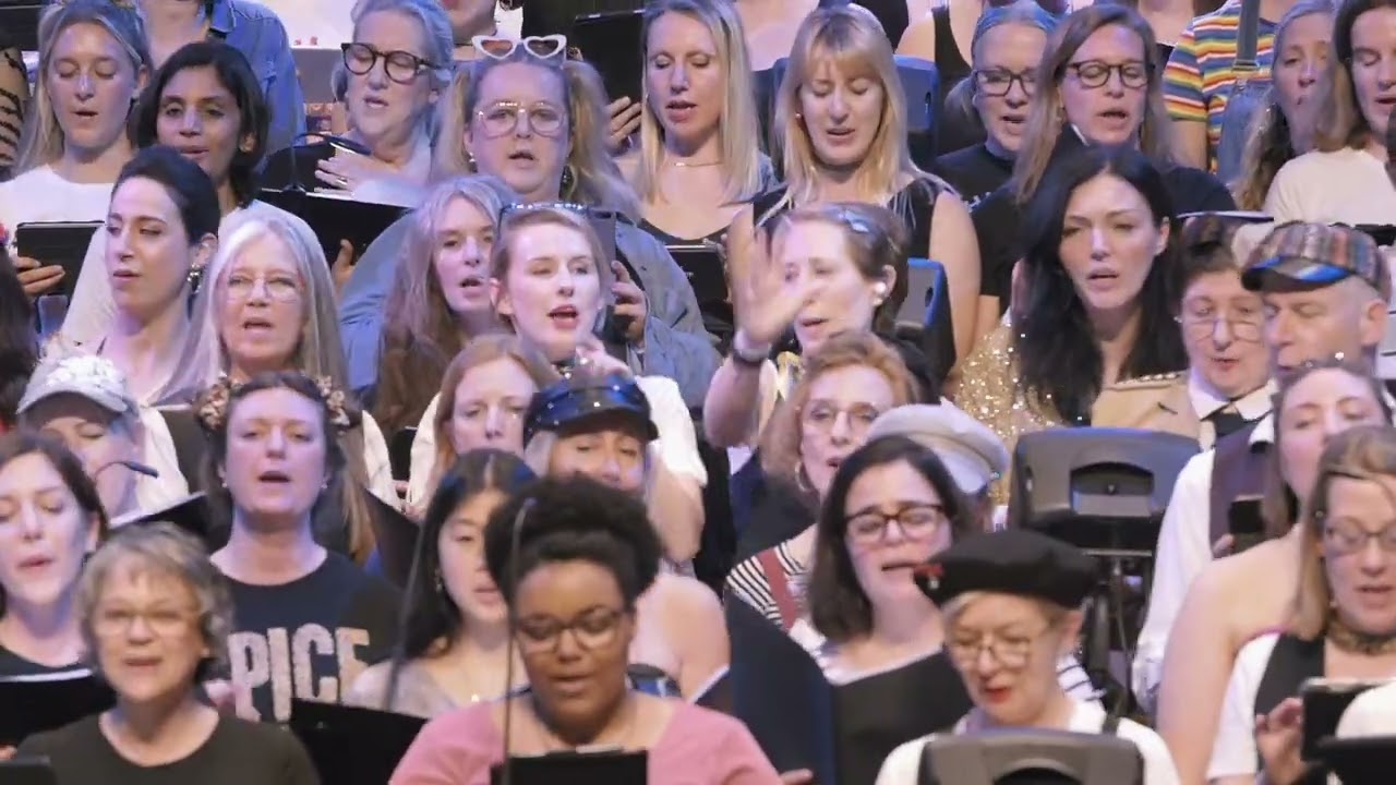 London City Voices perform 