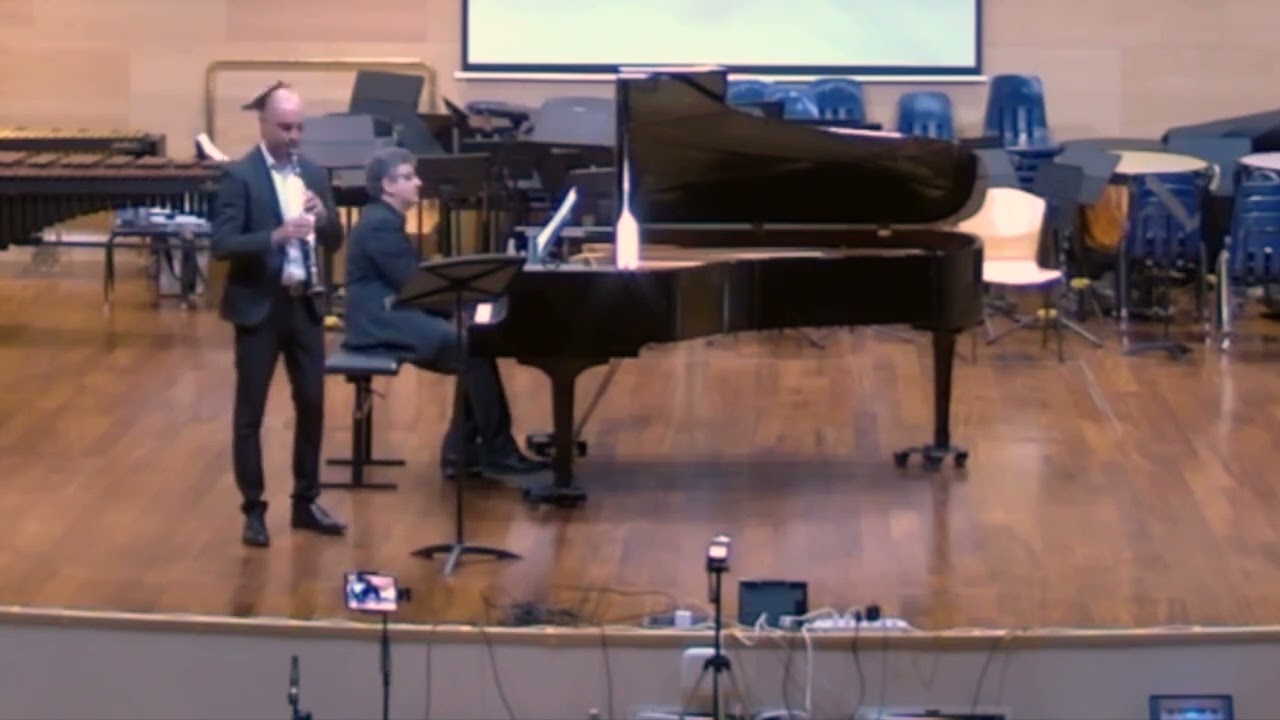 Dances Preludes:  W  Lutoslwsky