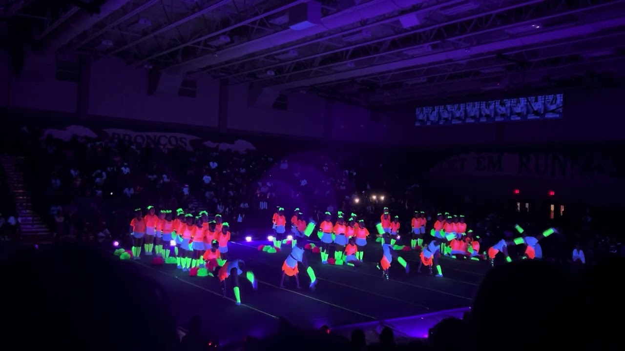 McKinney Boyd Cheerleader Homecoming Pep Rally Performance