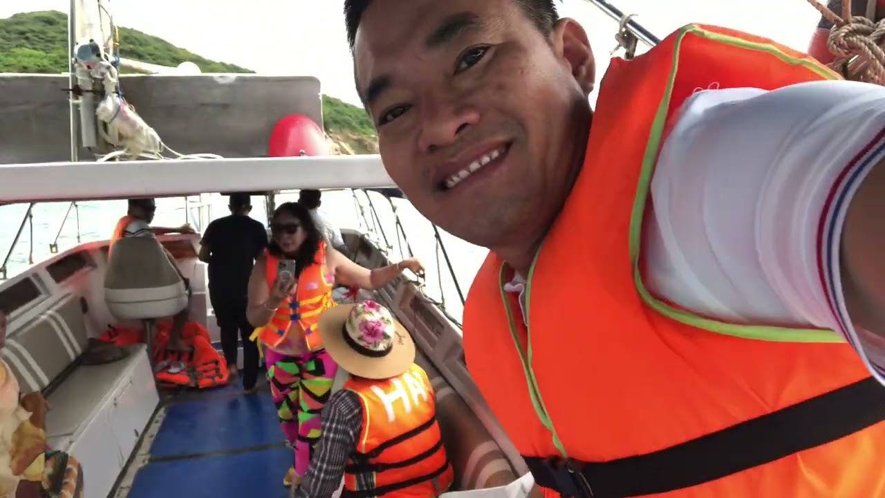 Biển Bình Hưng 