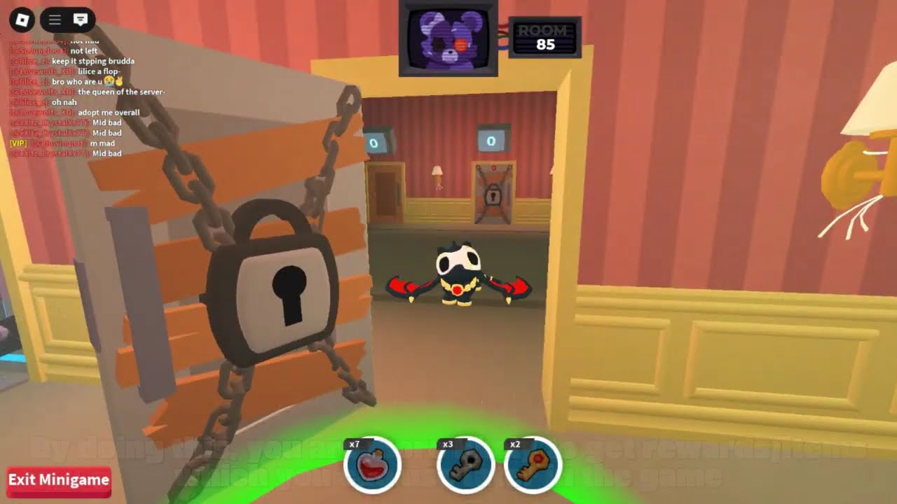 Getting to Door 100 in The Hauntlet! Adopt Me!!!