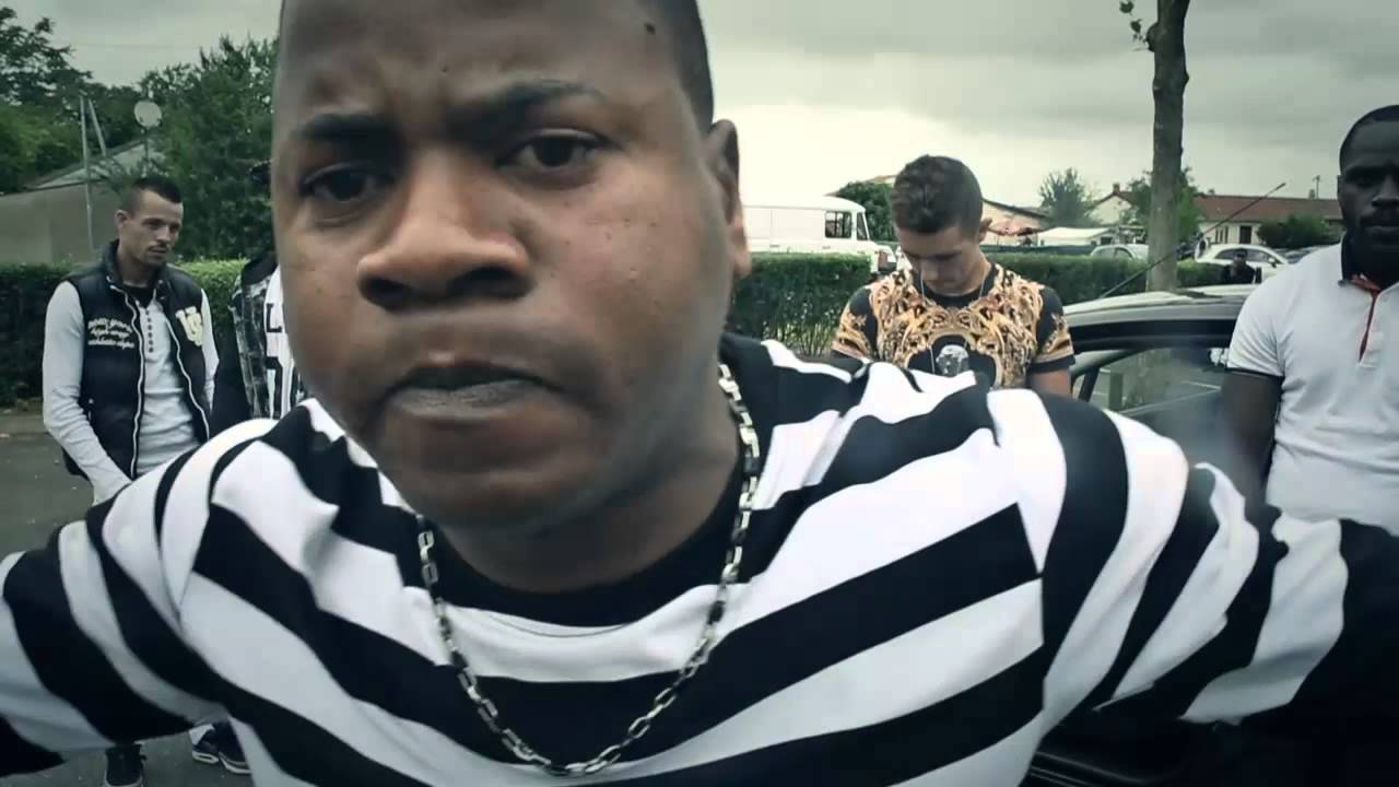 TANAZY J'controle (CLIP OFFICIEL )