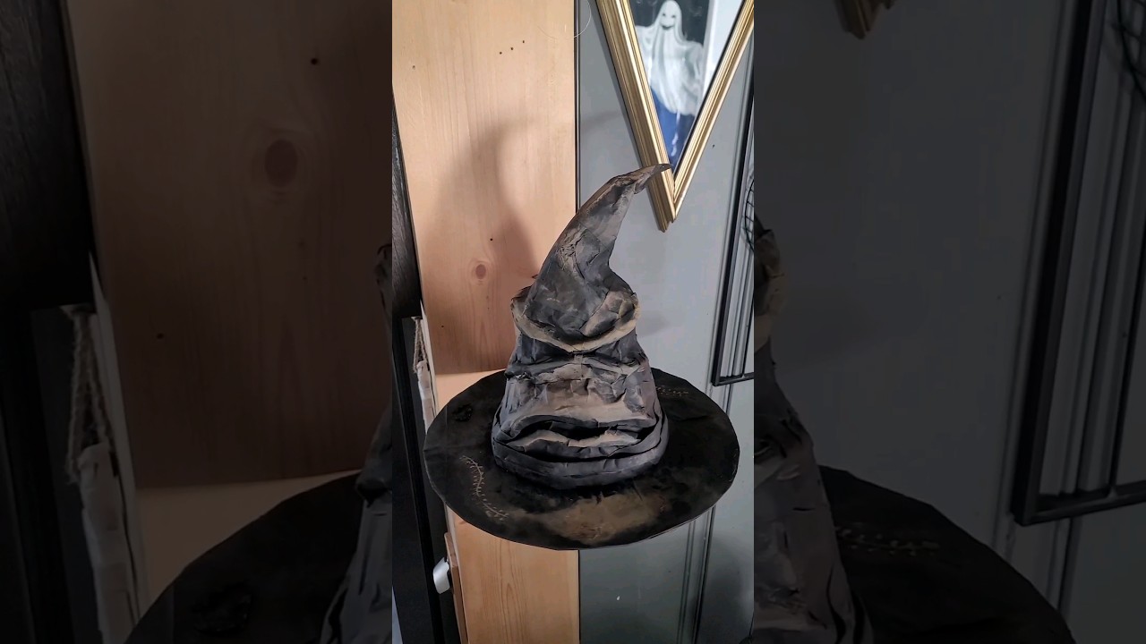 Harry Potter DIY Sorting Hat / Sombrero Seleccionador Harry Potter 🧙&zwj;♂️ #harrypotter #diy #magic