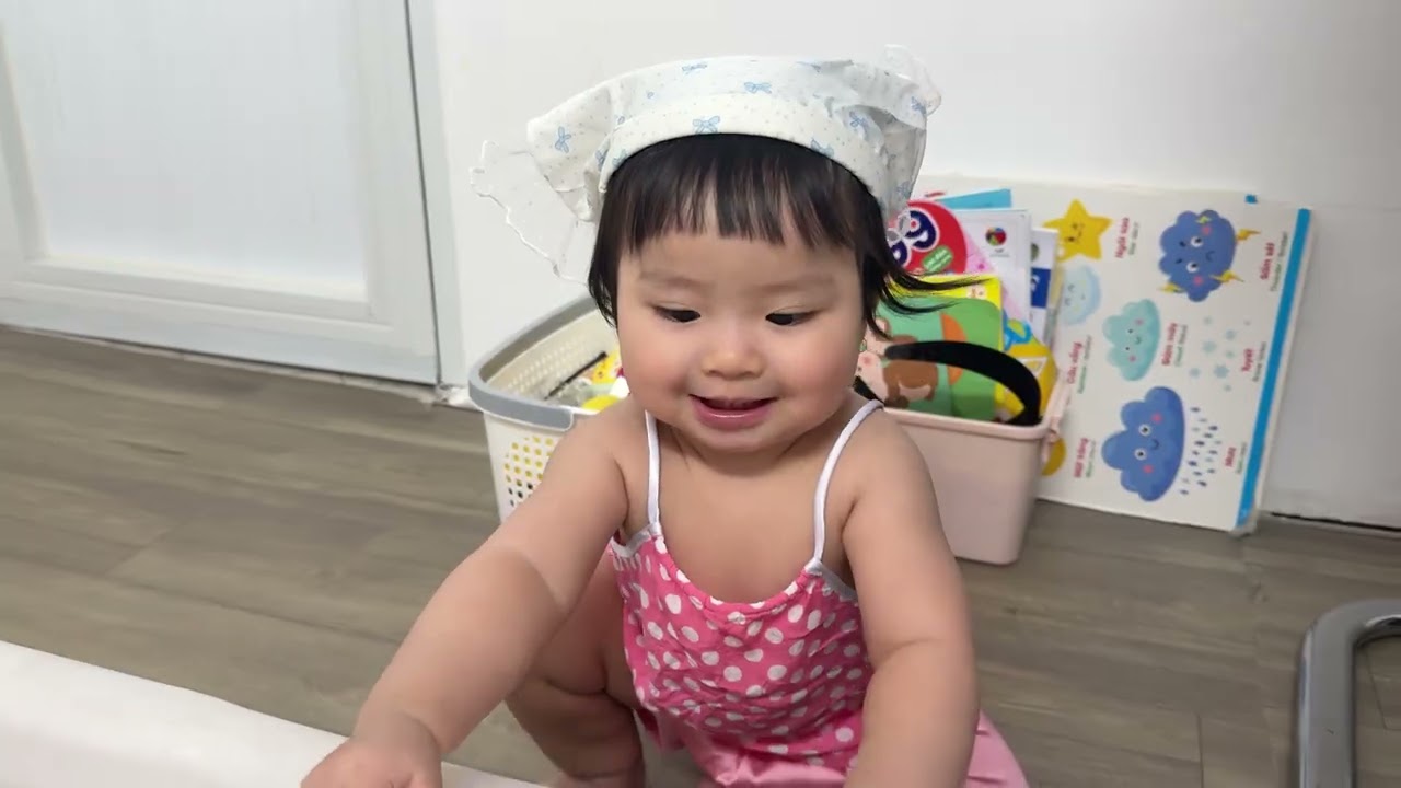 Bé Bột 49