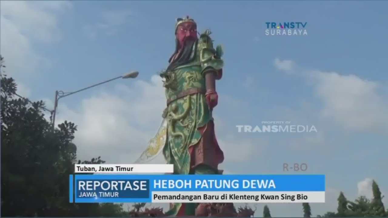 Viral! Polemik Patung Dewa