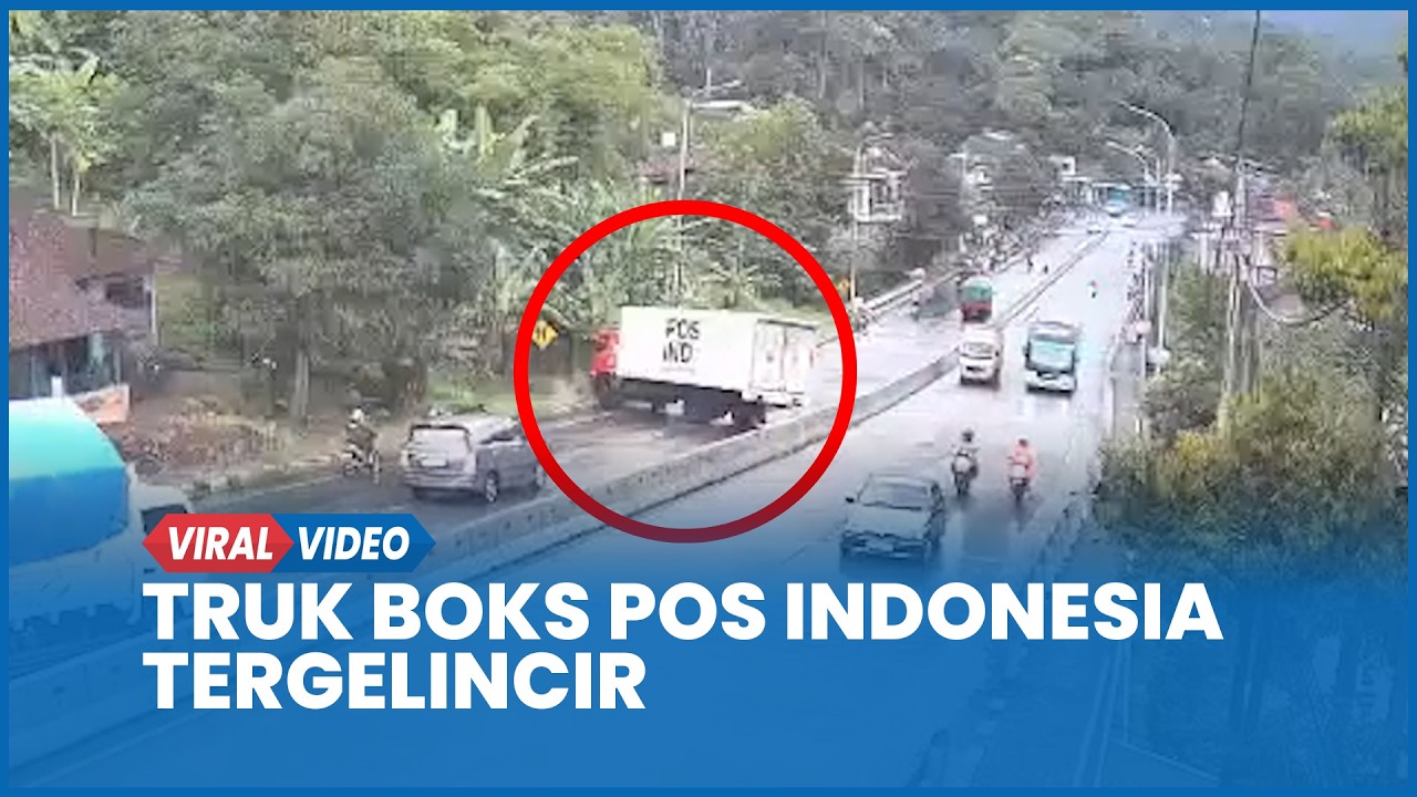 Detik-detik Kecelakaan Truk Boks Pos Indonesia Tergelincir di Turunan Ketekan Semarang