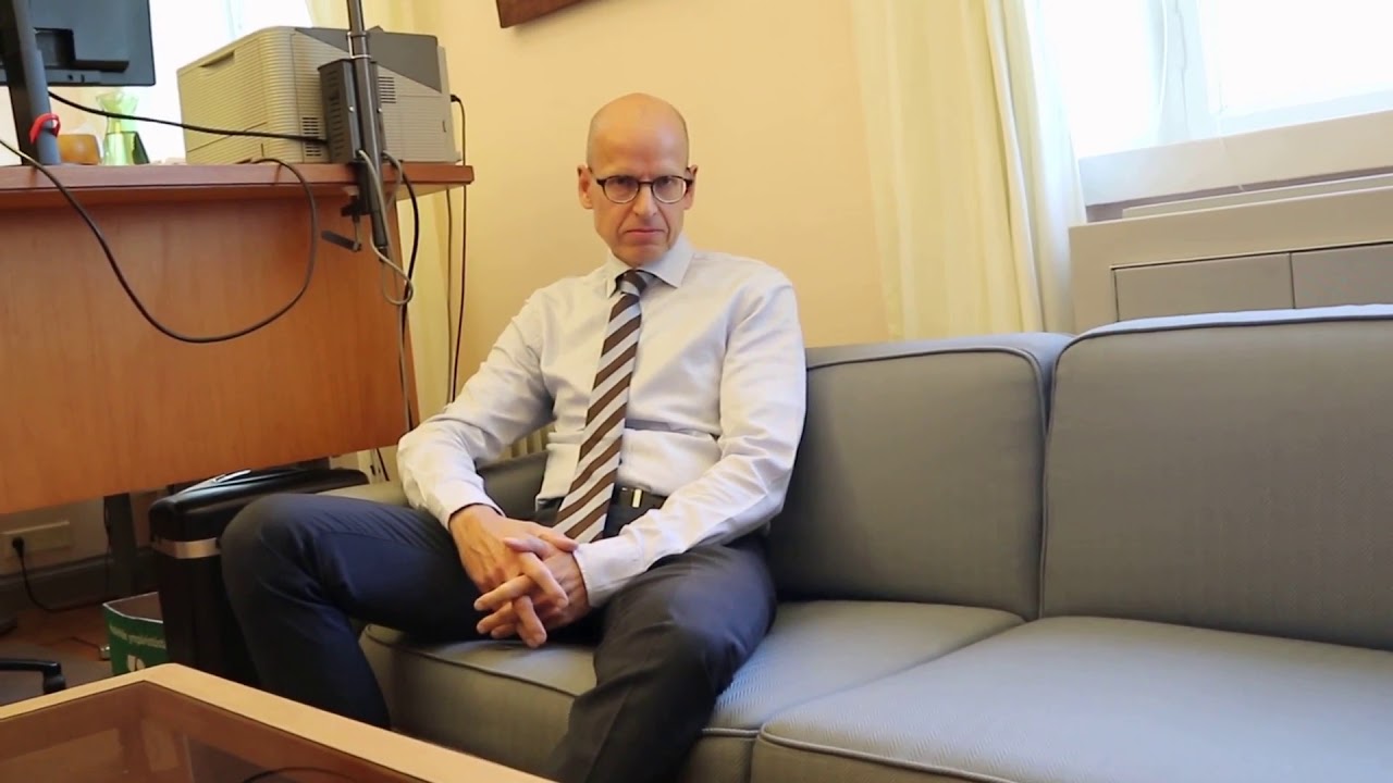 Miten valtion talousarvio muodostetaan? Kansliapäällikkö Martti Hetemäki selventää.