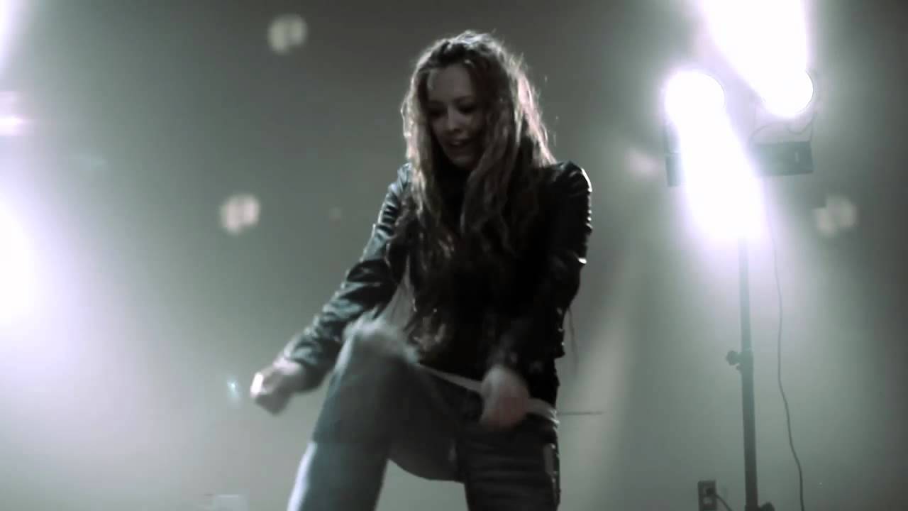 TRE ft  EMERSON BROOKS- 