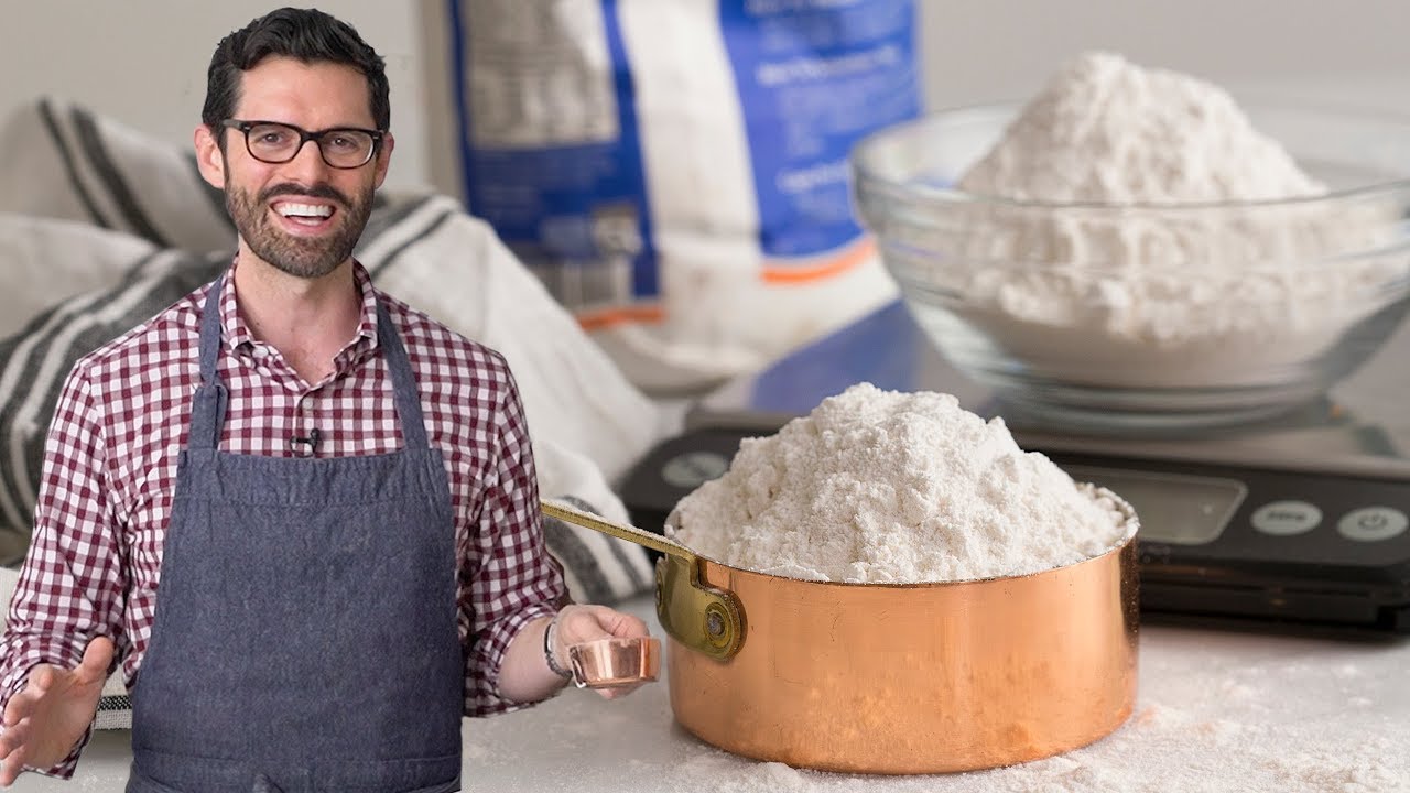 How to Measure Flour the Right Way