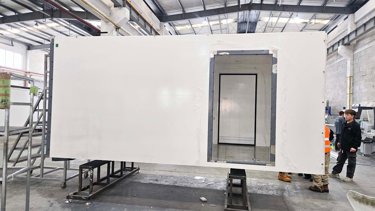 TOPOLO - Expert in modular box truck body solutions