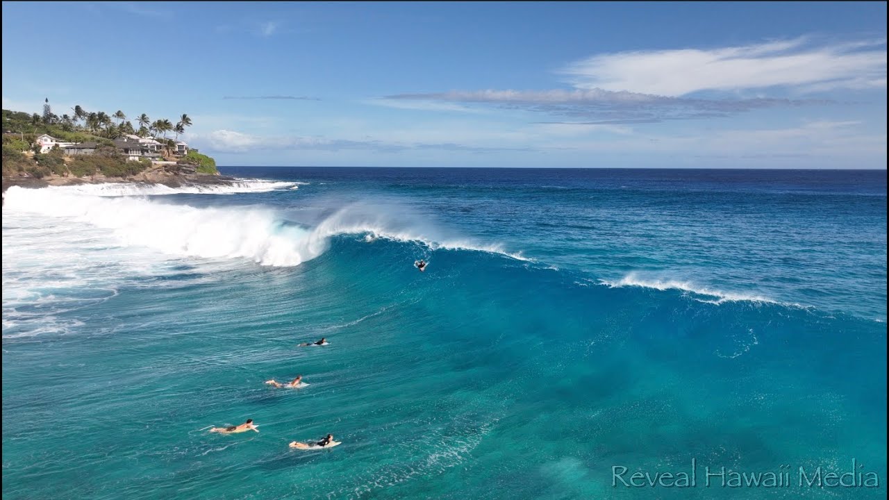 Surfing China Walls (May 31, 2022)   4K