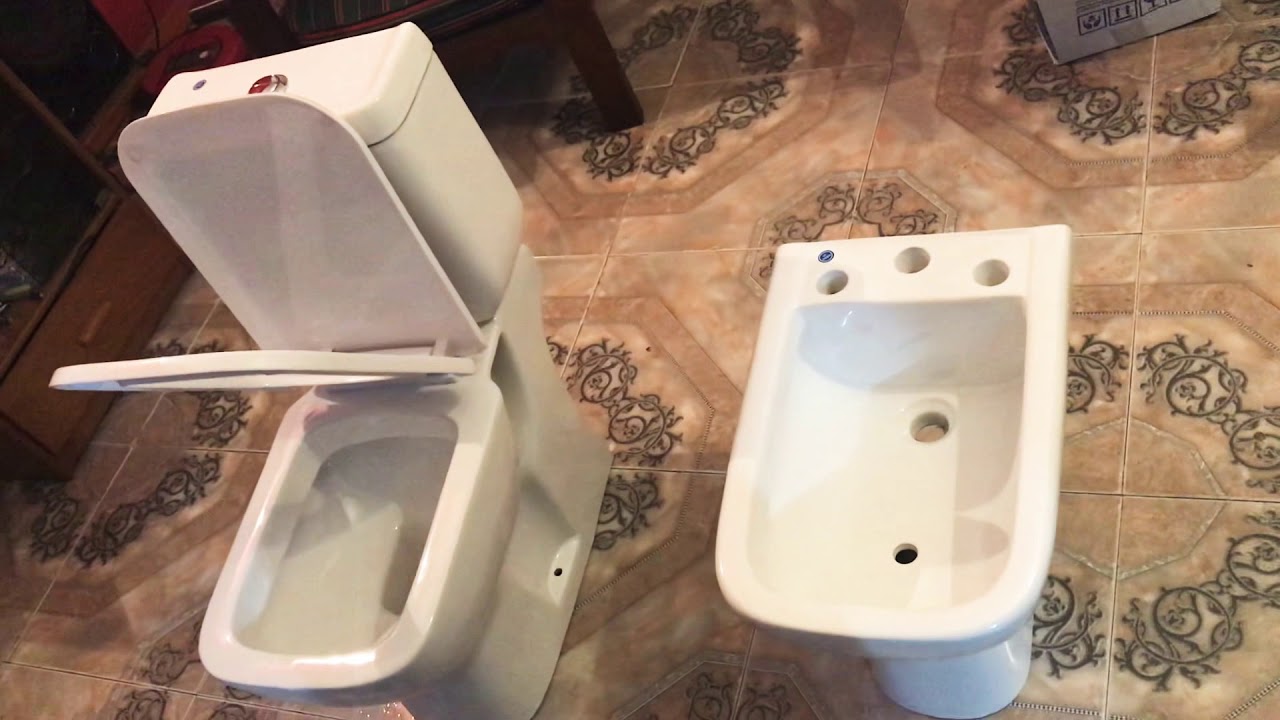 Juego inodoro Bidet con tapa amortiguada marca Relax