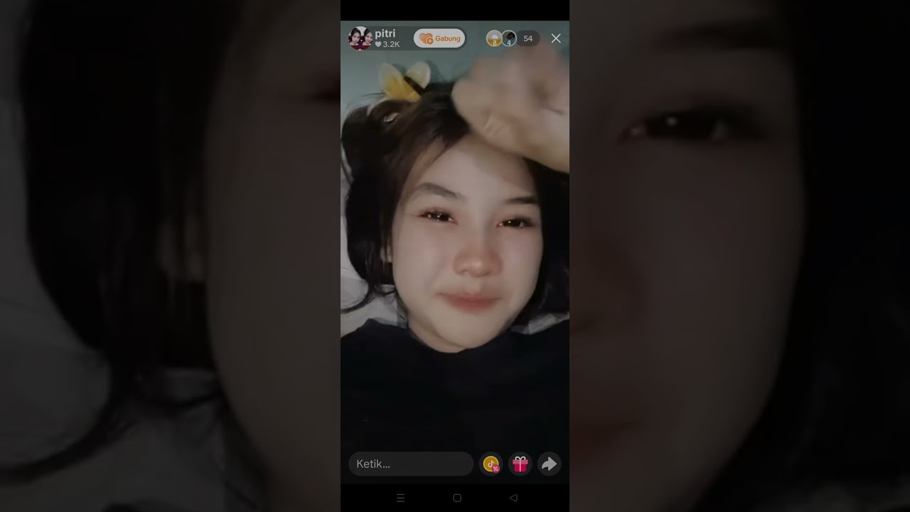 Pitri live konten dewasa
