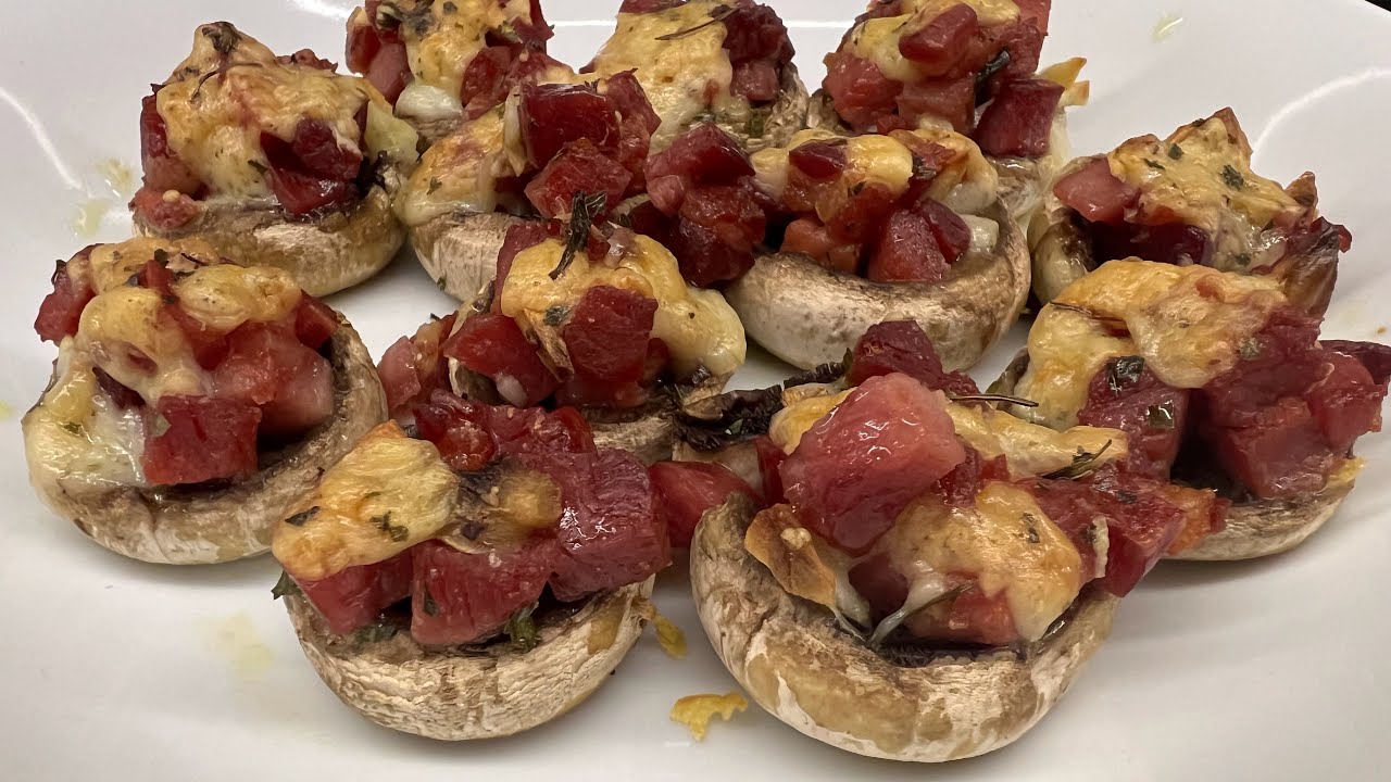 Tapas caseras: Champiñones rellenos de jamón al horno, ¡una explosión de sabor!
