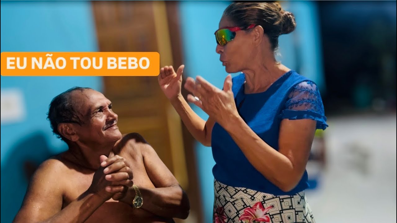 VELHO BRUTO CHEGOU CHAPADO EM CASA MAINHA TENTA LEVAR ELE PARA IGREJA 😅￼