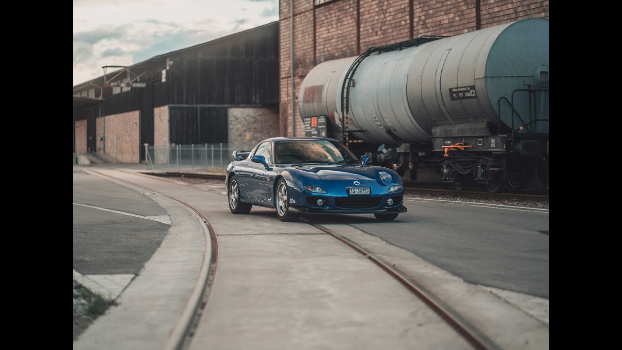 Blue RX7 | 4K