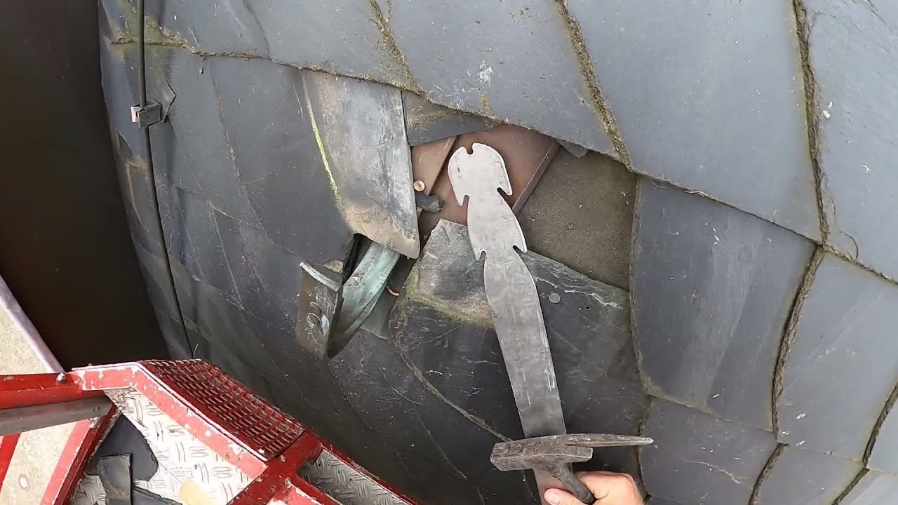 Schiefer reparieren auf der St. Egidien Kirche in Colditz - Live - Schiefer wechseln - Nietentechnik