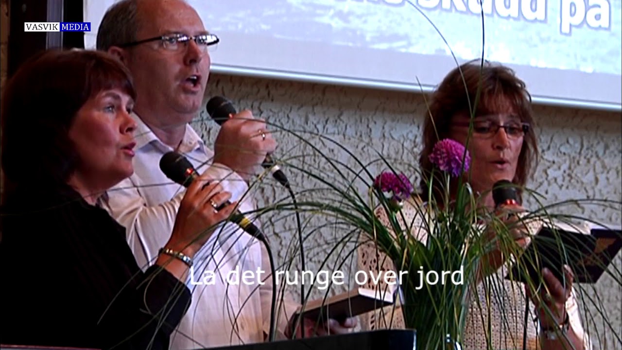 (3646) FELLESSANG: Navnet Jesus blekner aldri (TEKSTET)