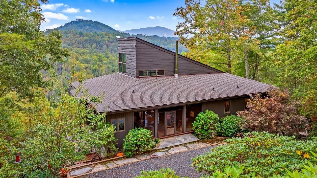 496 English Lane, Bakersville NC | Doug Sigler–Designed Riverfront Retreat on 38 Acres | $1,400,000