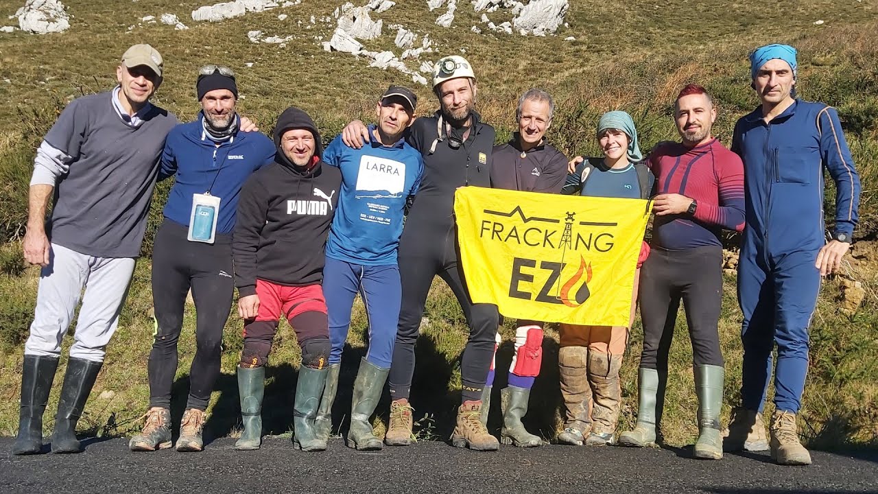 Gran Pozo MTDE 435m. Torca Del Porrón. Ruesga. Porracolina. Cantabria