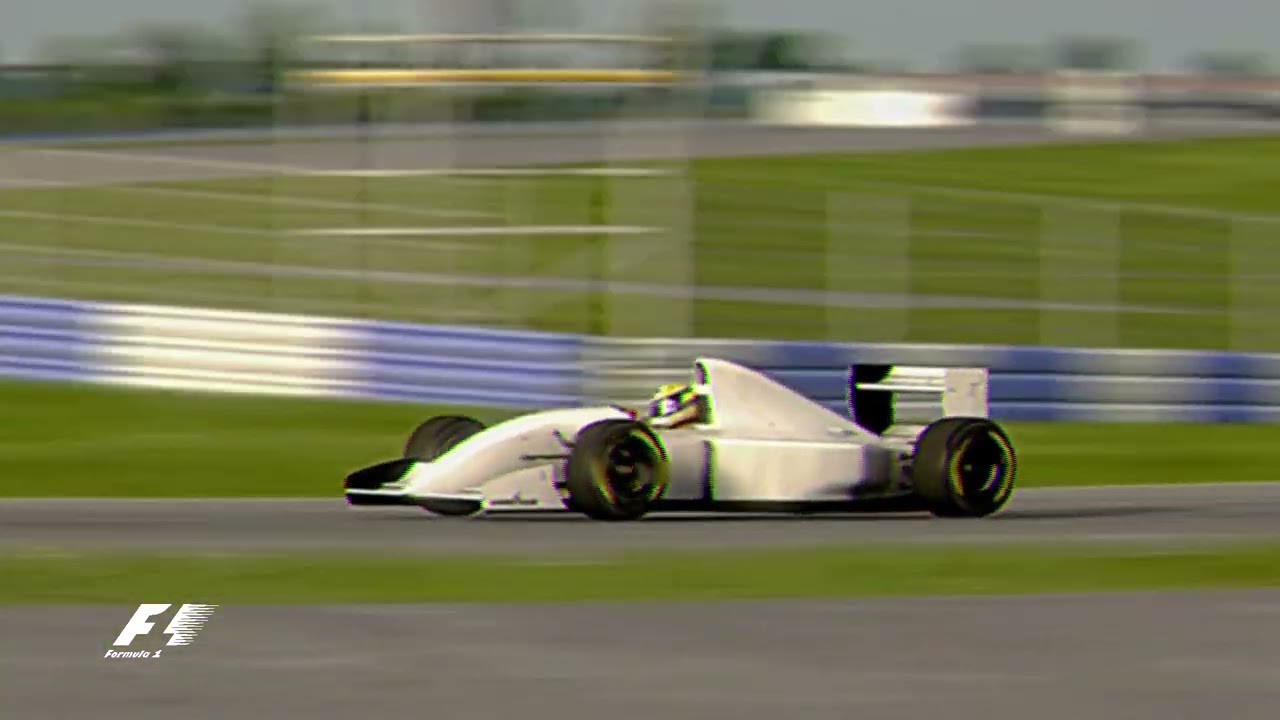 McLaren MP4/8b Test at Silverstone!