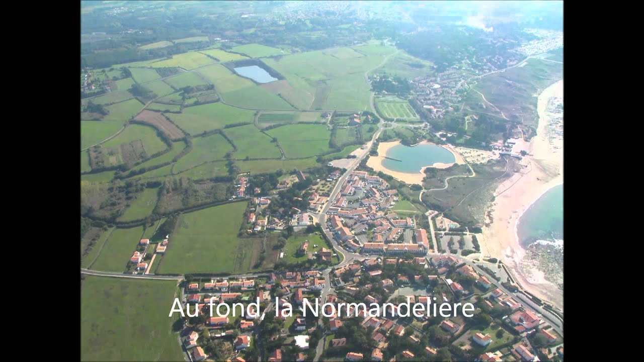 La côte de Brétignolles sur mer vue du ciel HD.wmv