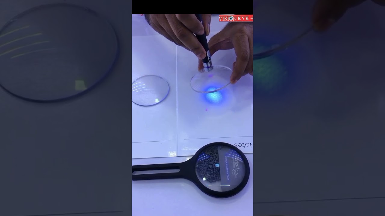 Difference of the anti-glare lens and blue-cut lens.
