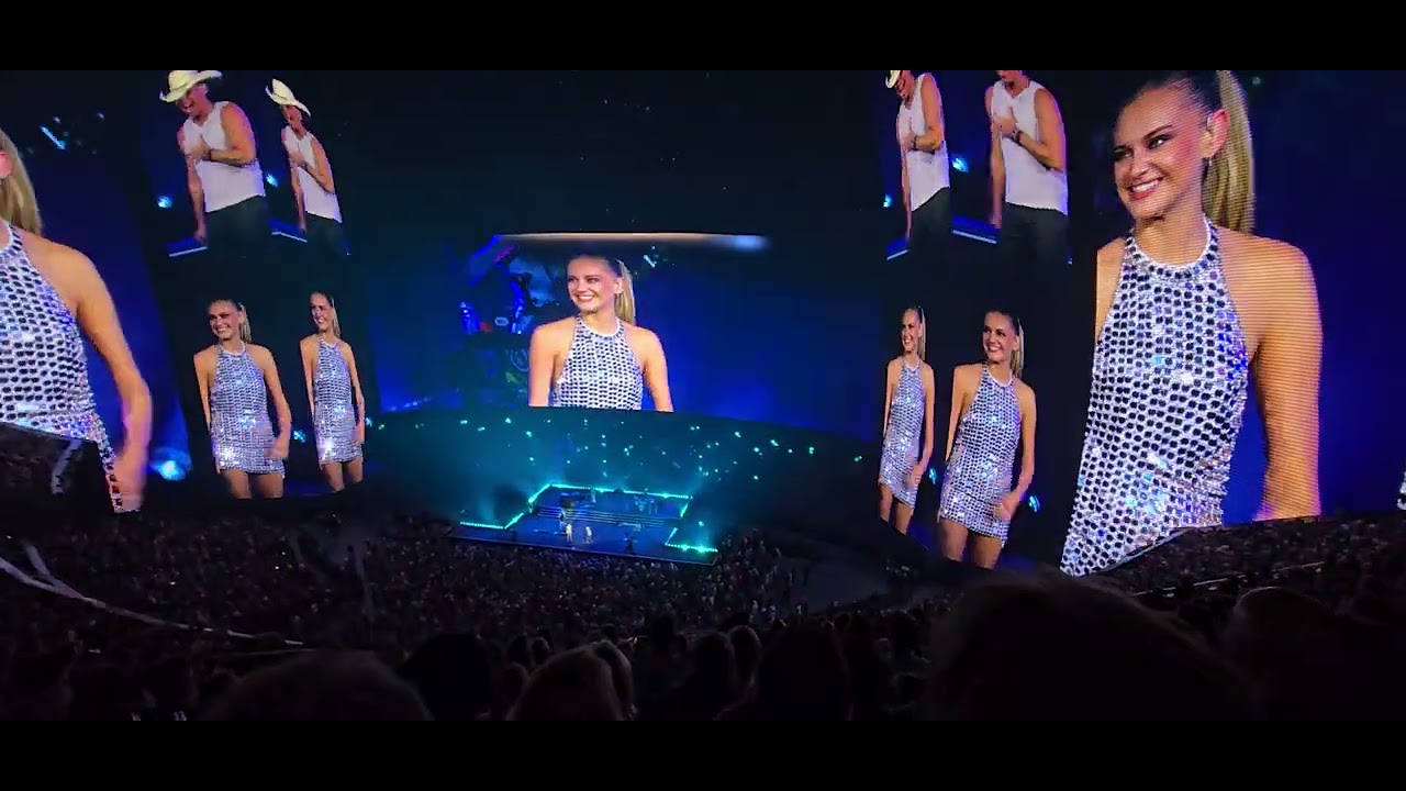 Kelsea Ballerini 