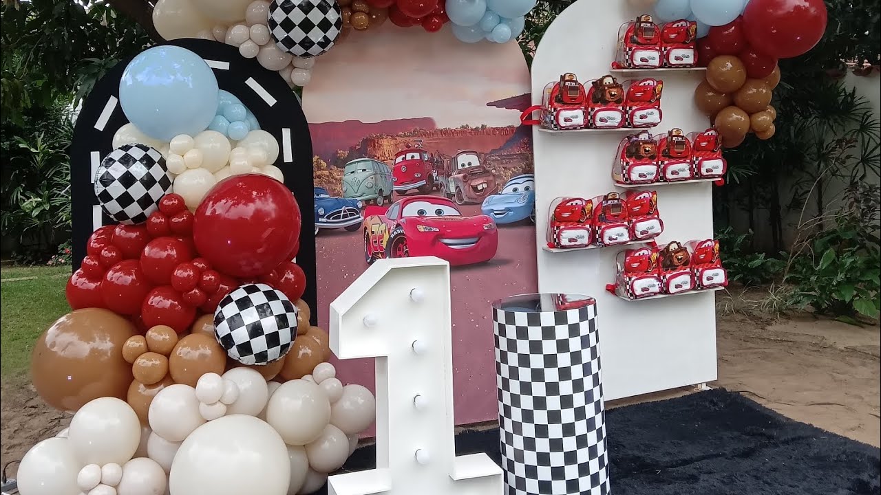 🎈 COMO hacer un ARCO DE GLOBOS e instalarlo en un panel | Cumpleaños temática CARS 🎈 | Balloons