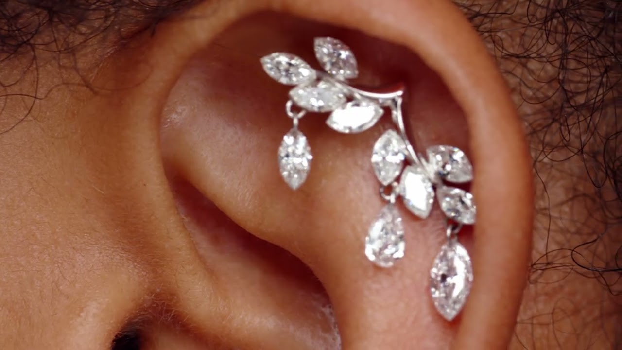 MARIA TASH | Diamond Vine Garland | Spring 2025