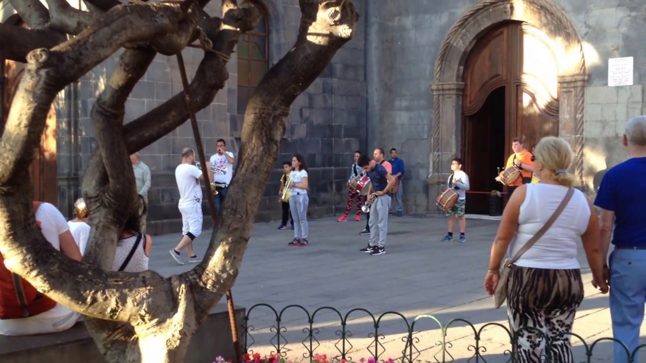 Plaza de La Iglesia del Puerto de la Cruz. Tenerife. Islas Canarias.