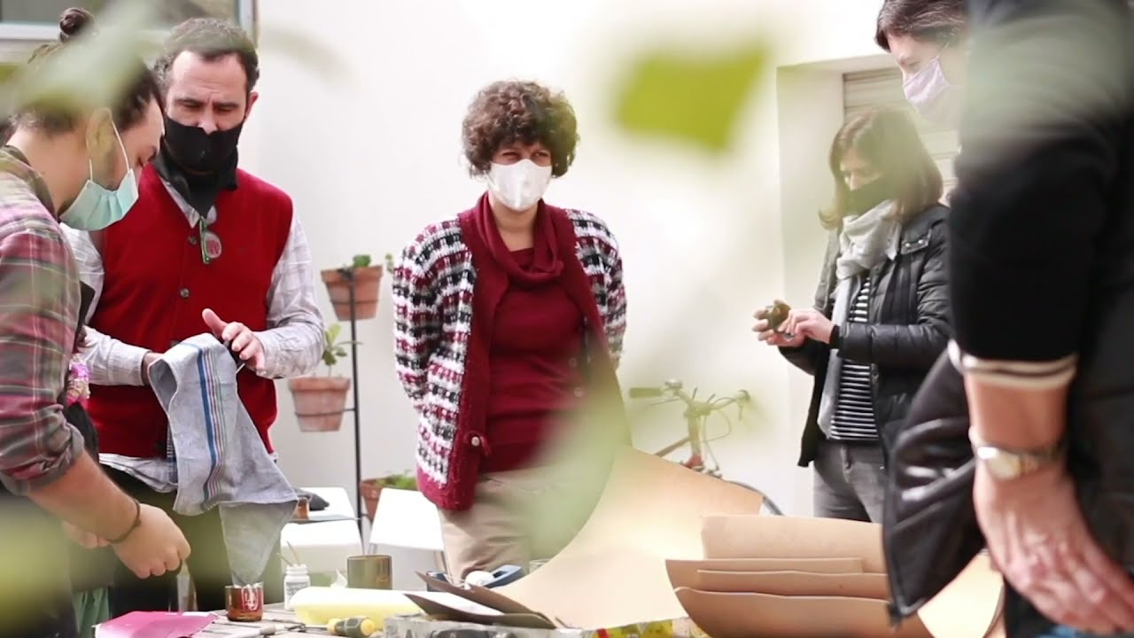 Demostración: Upcycling Bottles (La Divina)