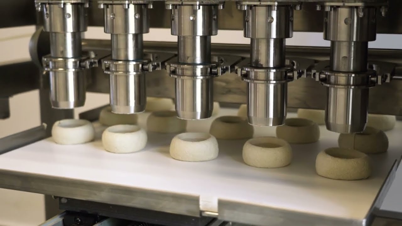 The Perfect Yeast Donut Cutting Machine / Yeast Donut Extruding Machine 🍩 | Stok-Engineering.com