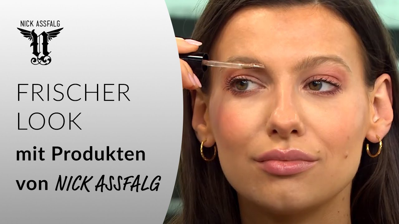 Augenbrauen Styling und Fake-Lashes-Effekt: Make-up-Lieblinge von Nick Assfalg