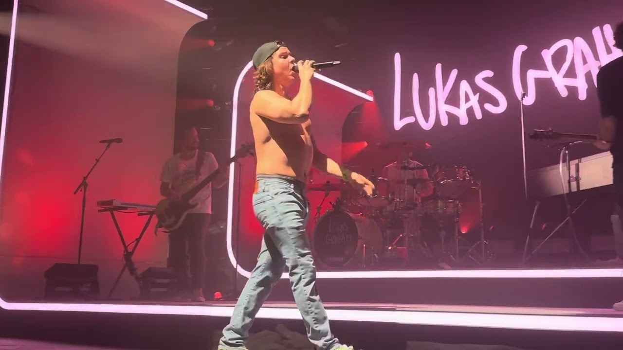 Lukas Graham-FUNERAL-Live-End Concert-LONDON, UK Gig-25th February 2023 Show, Brixton Concert Tour