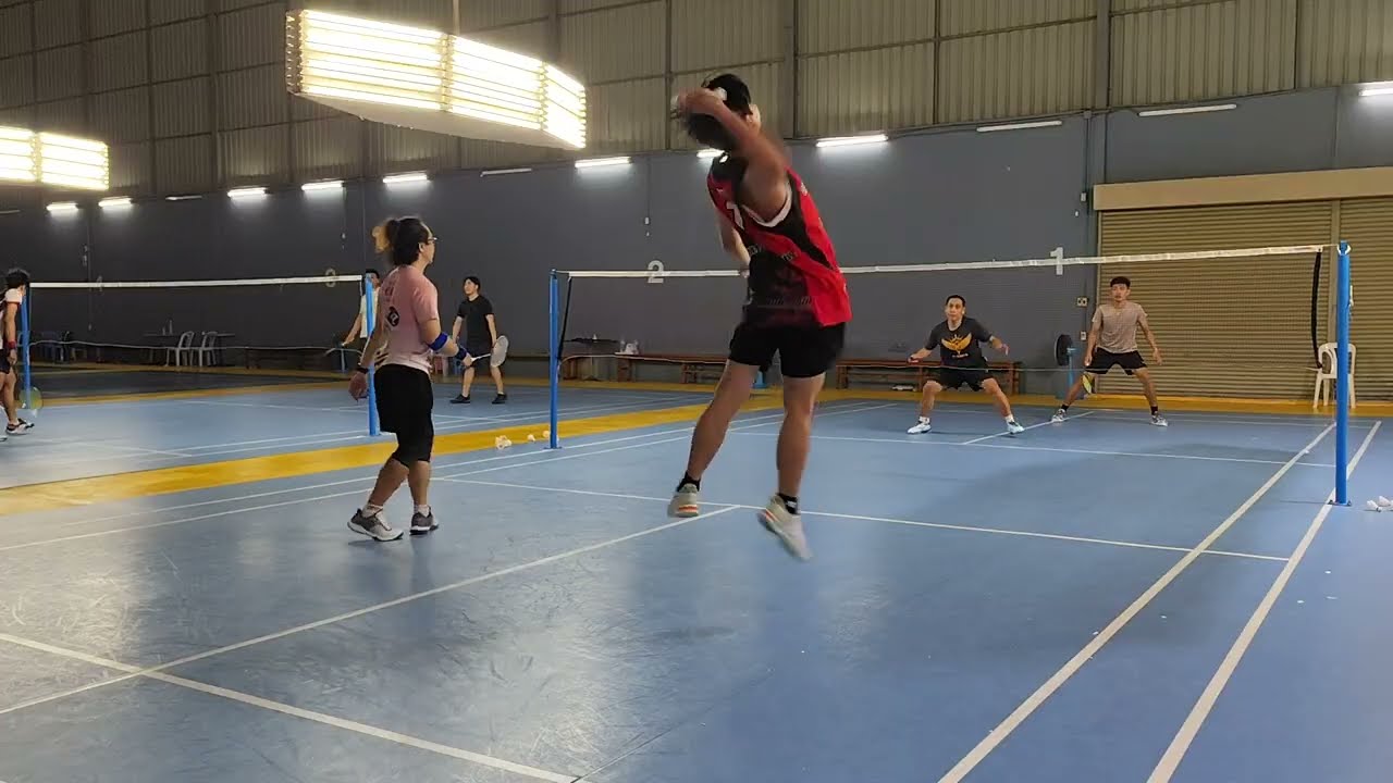 20260206 ตูน + เม VS คุณเจี๊ยบ + เจมส์ ที่สนาม NC Court พิษณุโลก ขอบคุณที่มาตีด้วยกันนะครับ