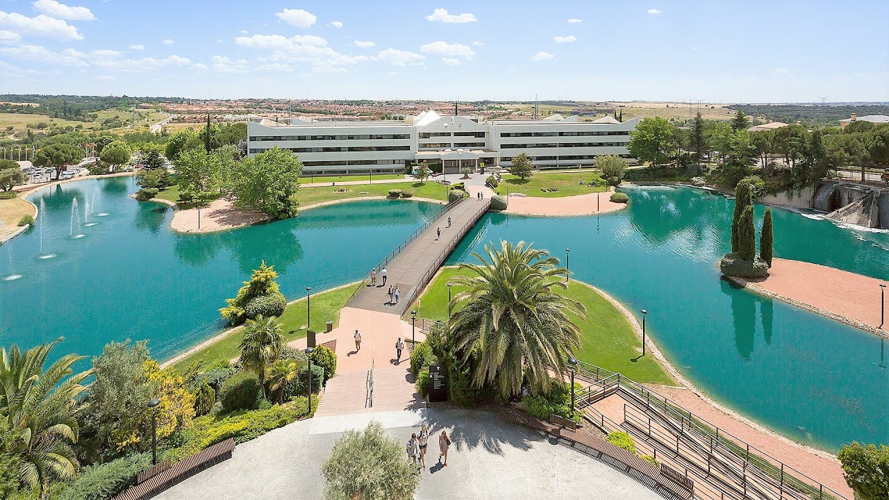 Universidad Europea - VILLAVICIOSA DE ODÓN CAMPUS, #PRODIREKT