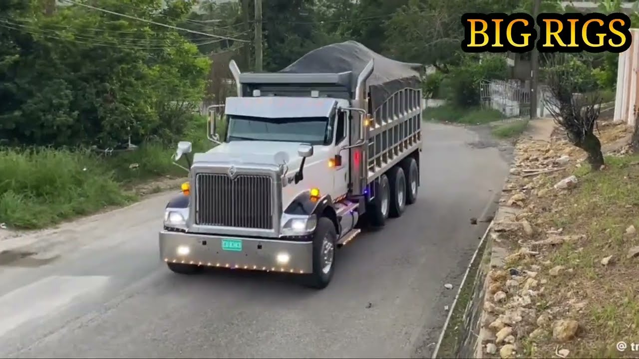 Loaded Trucks Traversing Dangerous an narrow roads in Jamaica 🇯🇲 