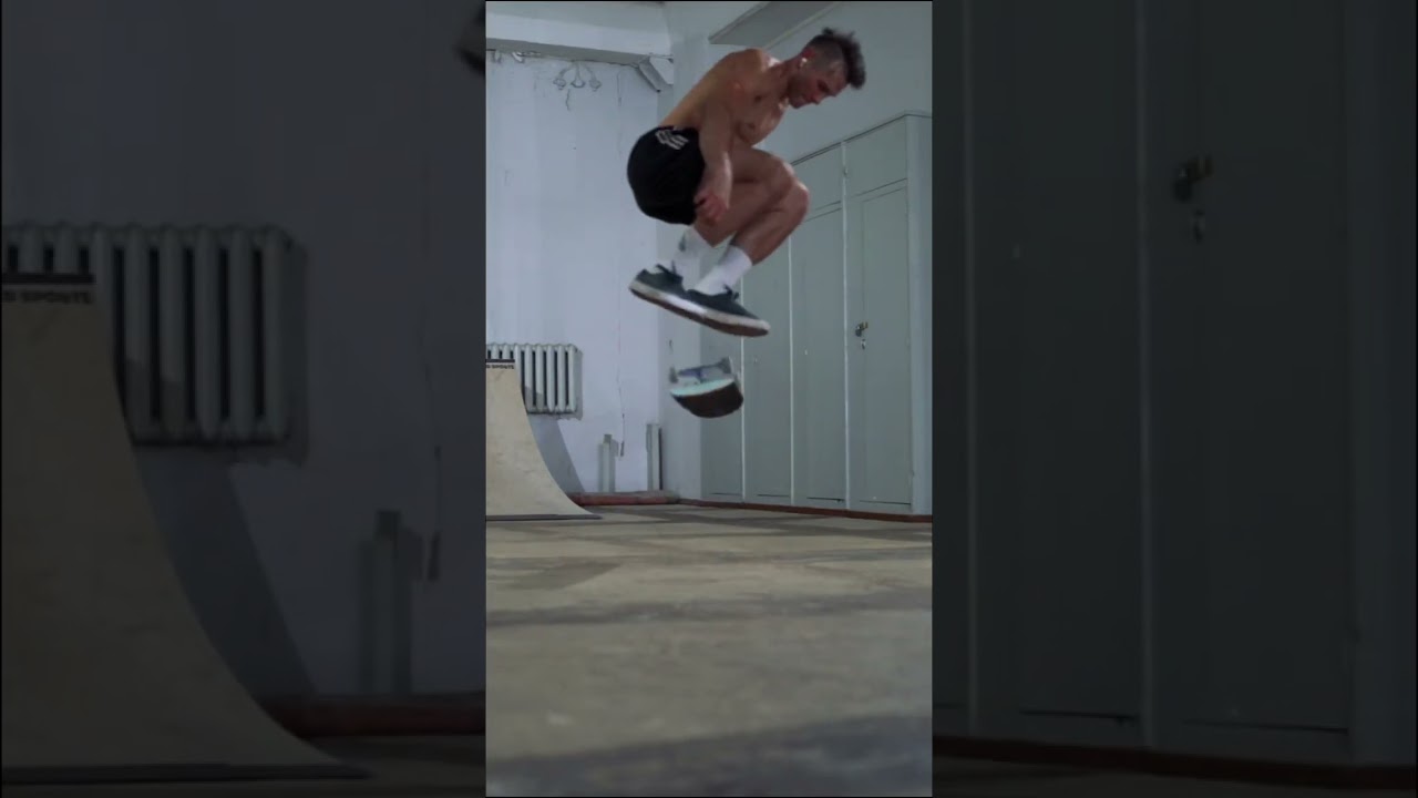 Double kickflip?🔥 #skate